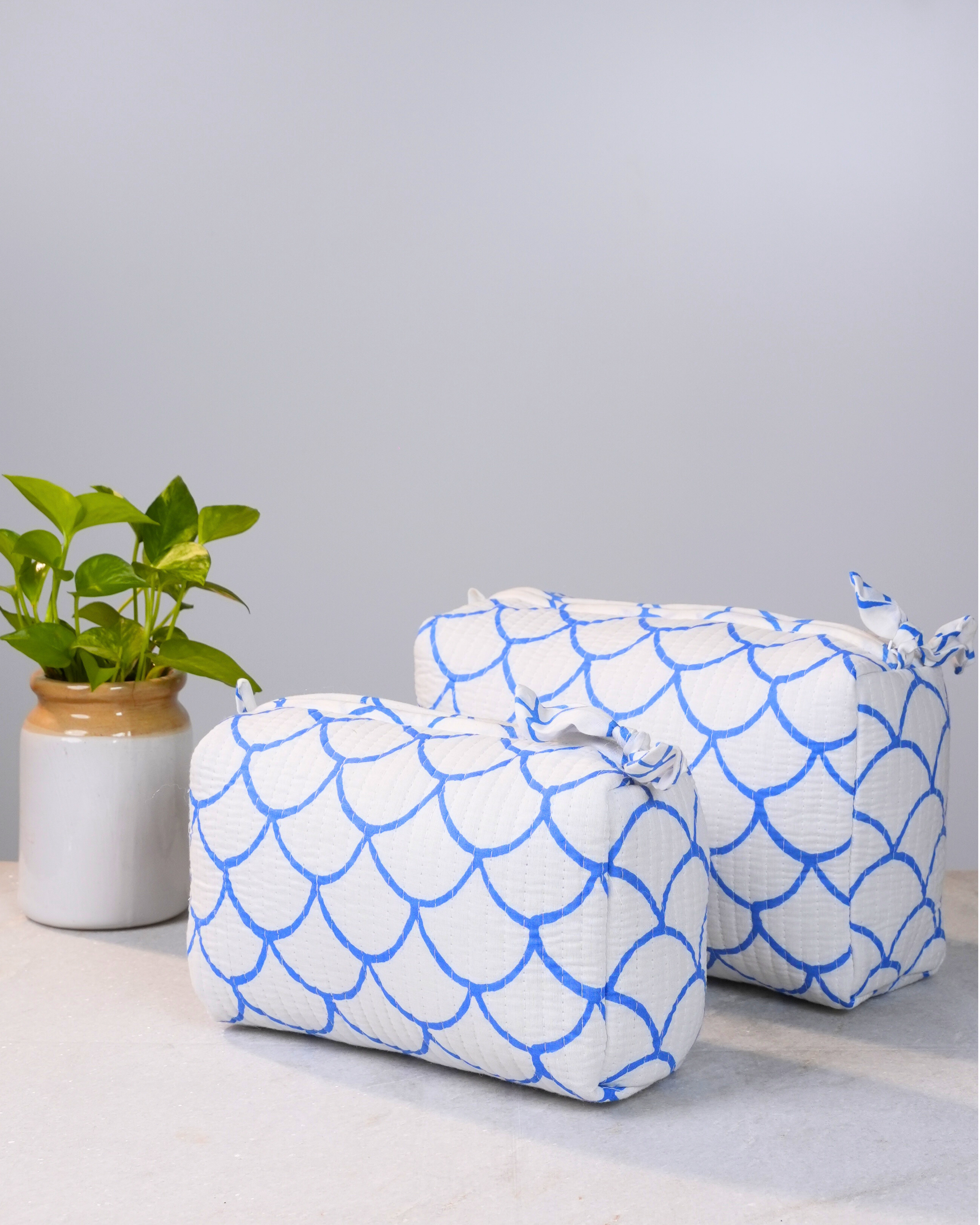 Blue Scallop Handblock Pouch Set