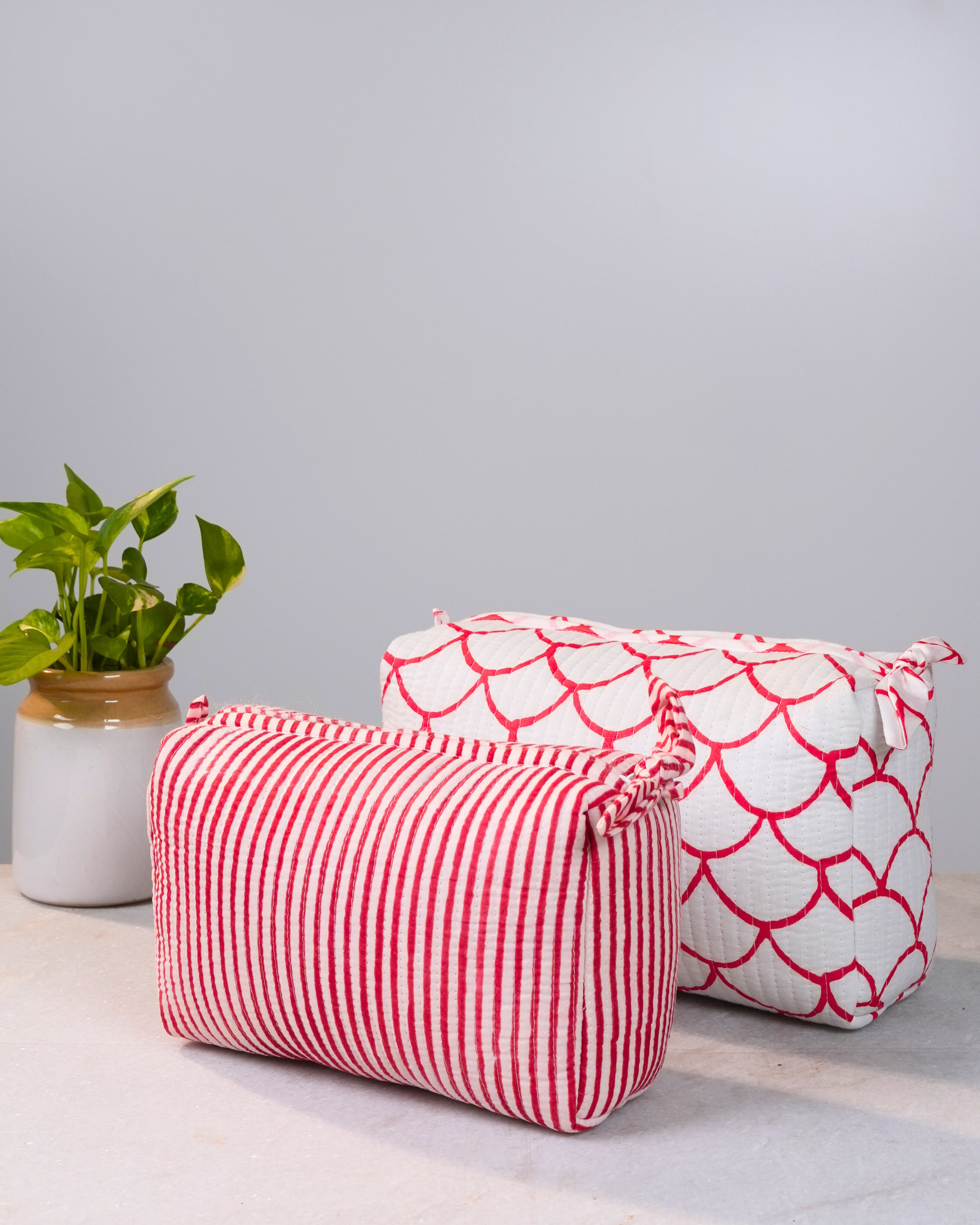 Red Striped And Scallop Handblock Pouch Set