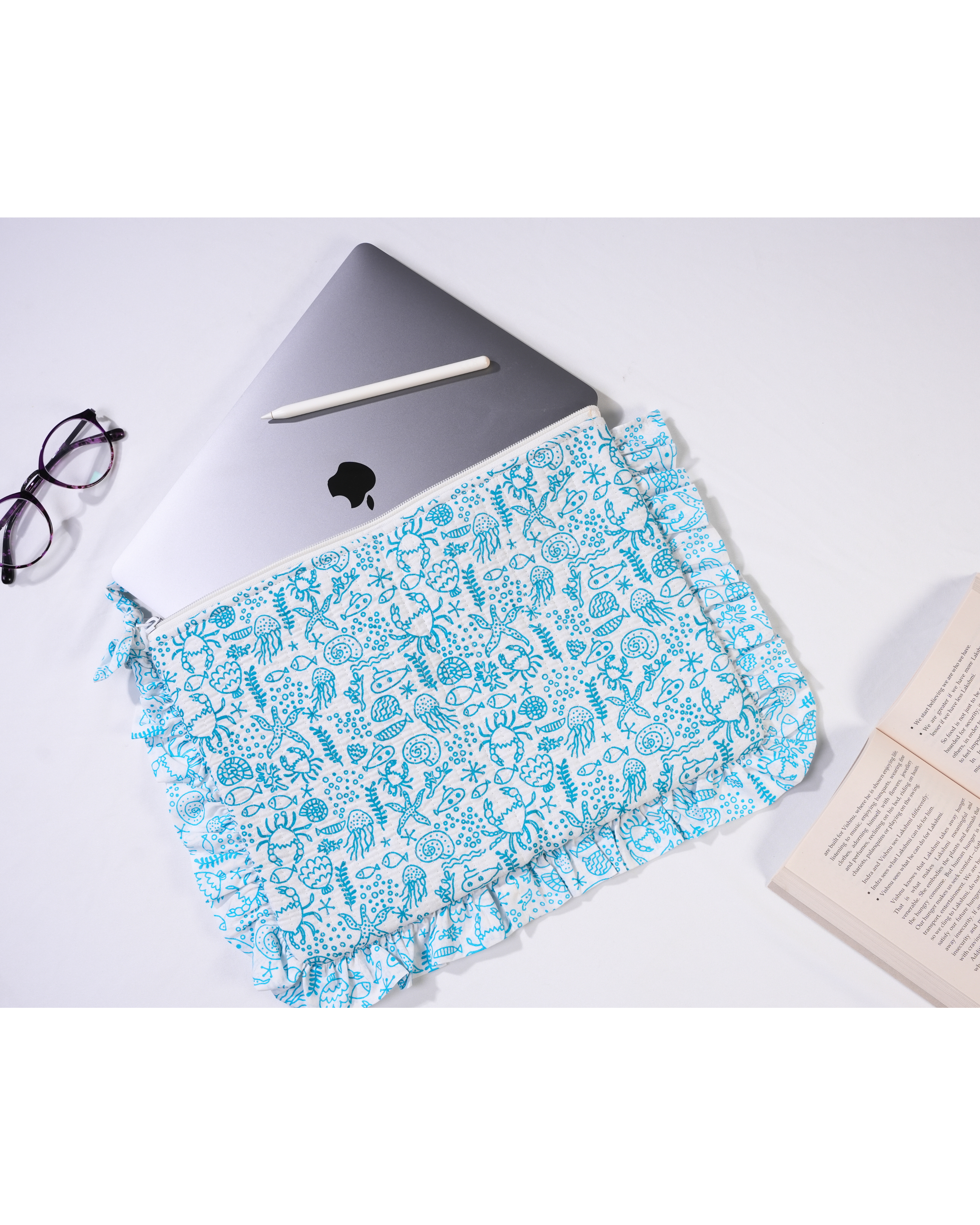 Ocean Print Quilted Laptop Sleeve