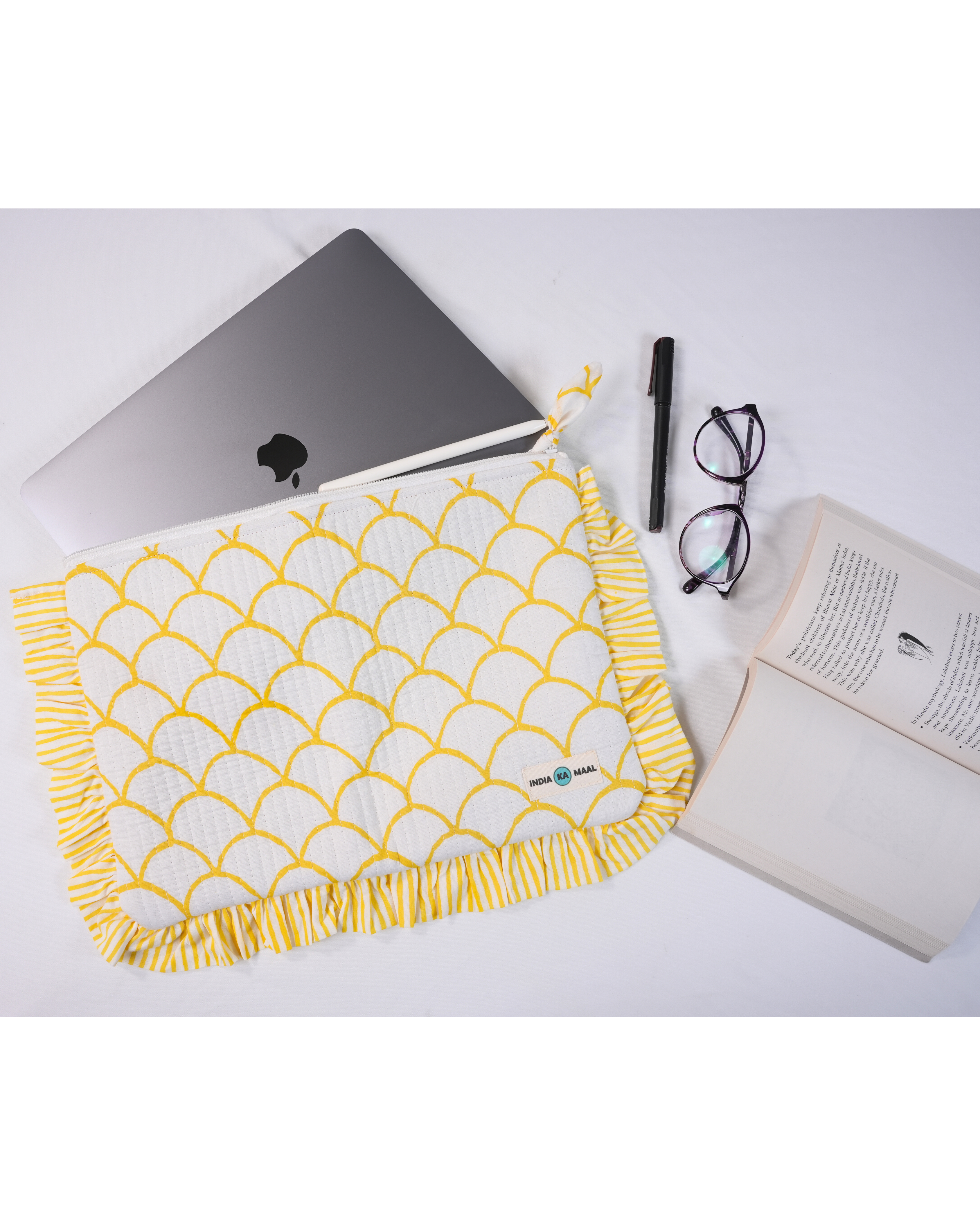 Yellow Scallop Quilted Laptop/Tablet Sleeve