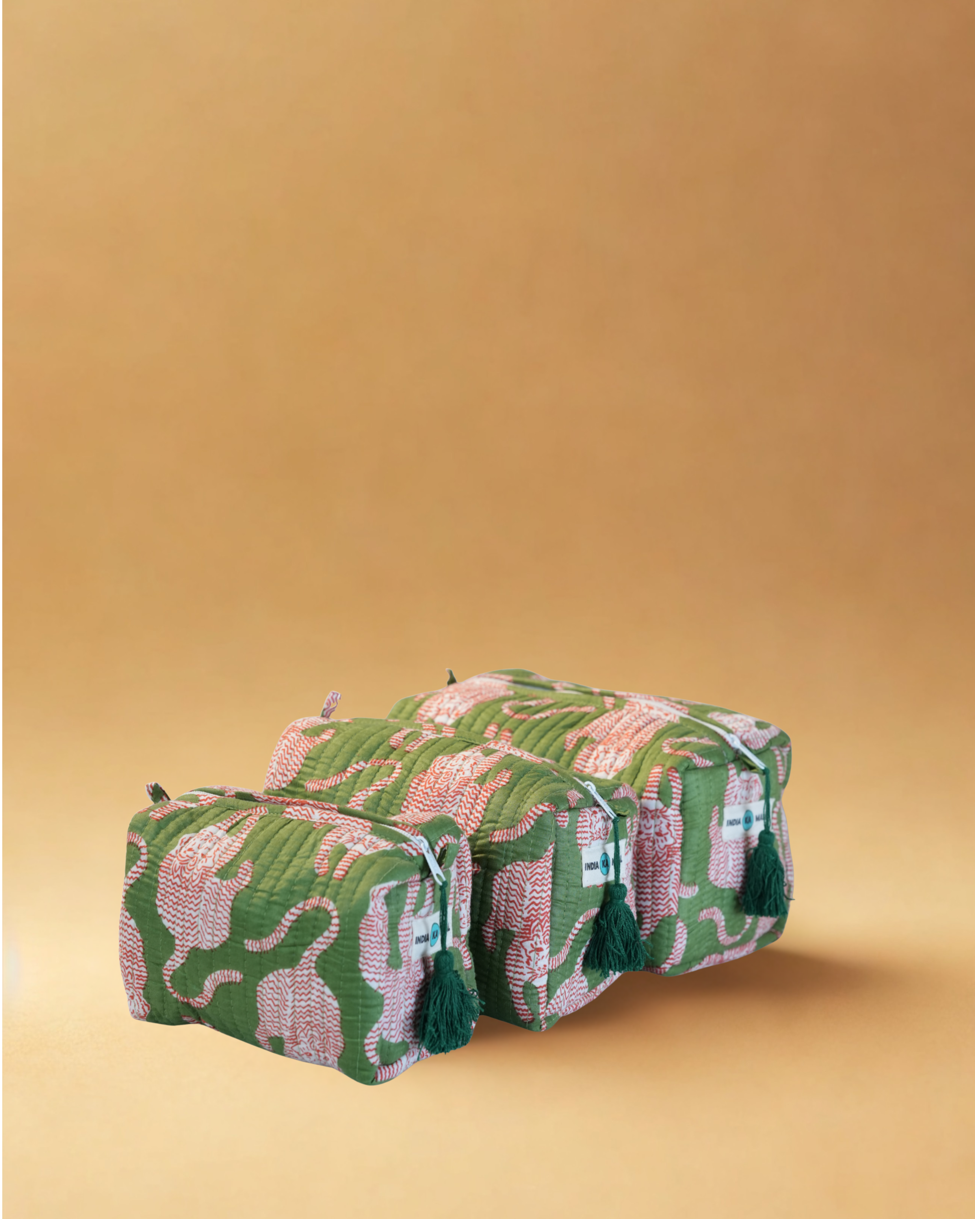 Handblock Quilted Pouch Set of 3 (Green and Red)